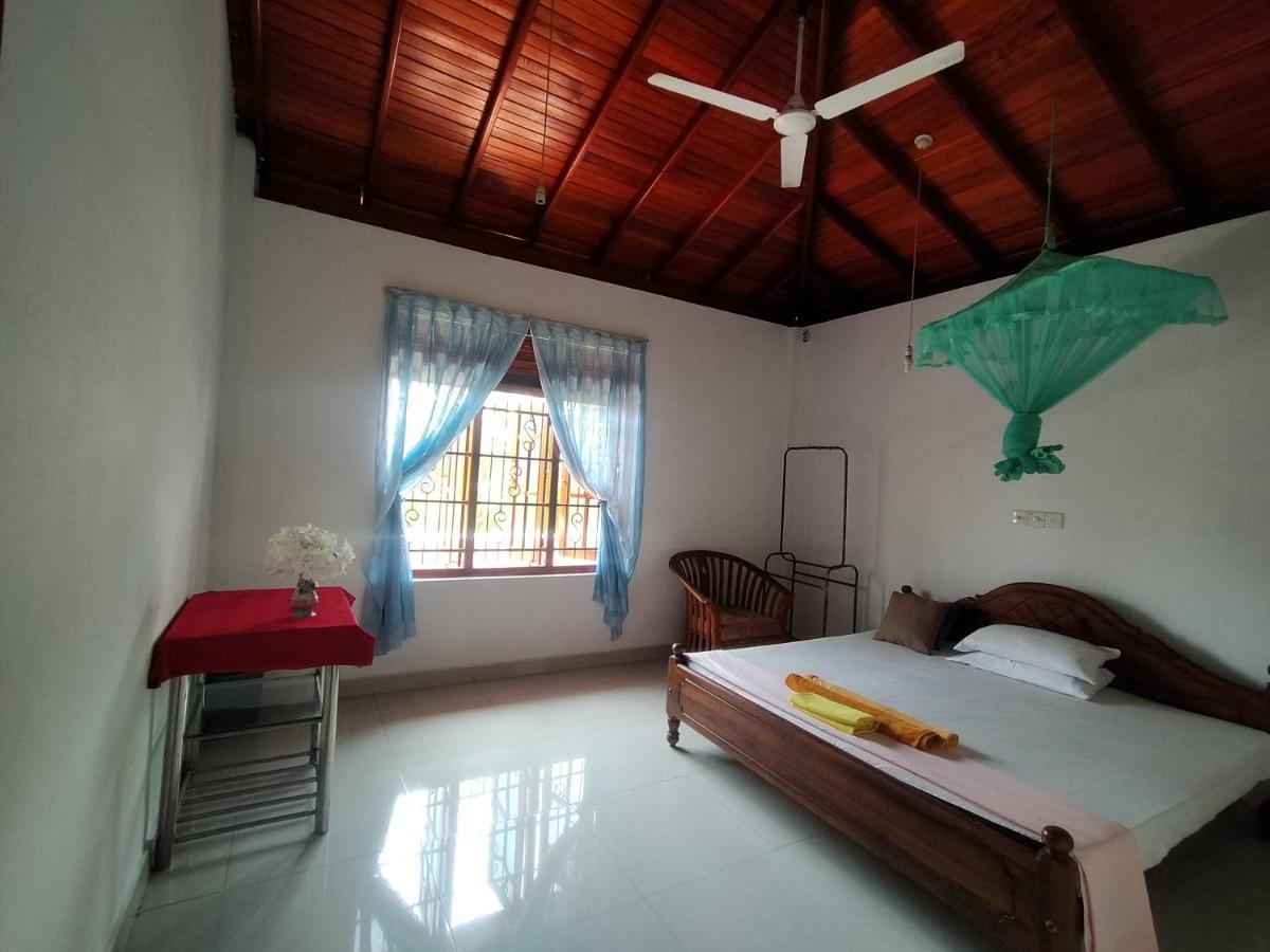 Golden Town Hotel Tangalle Ngoại thất bức ảnh