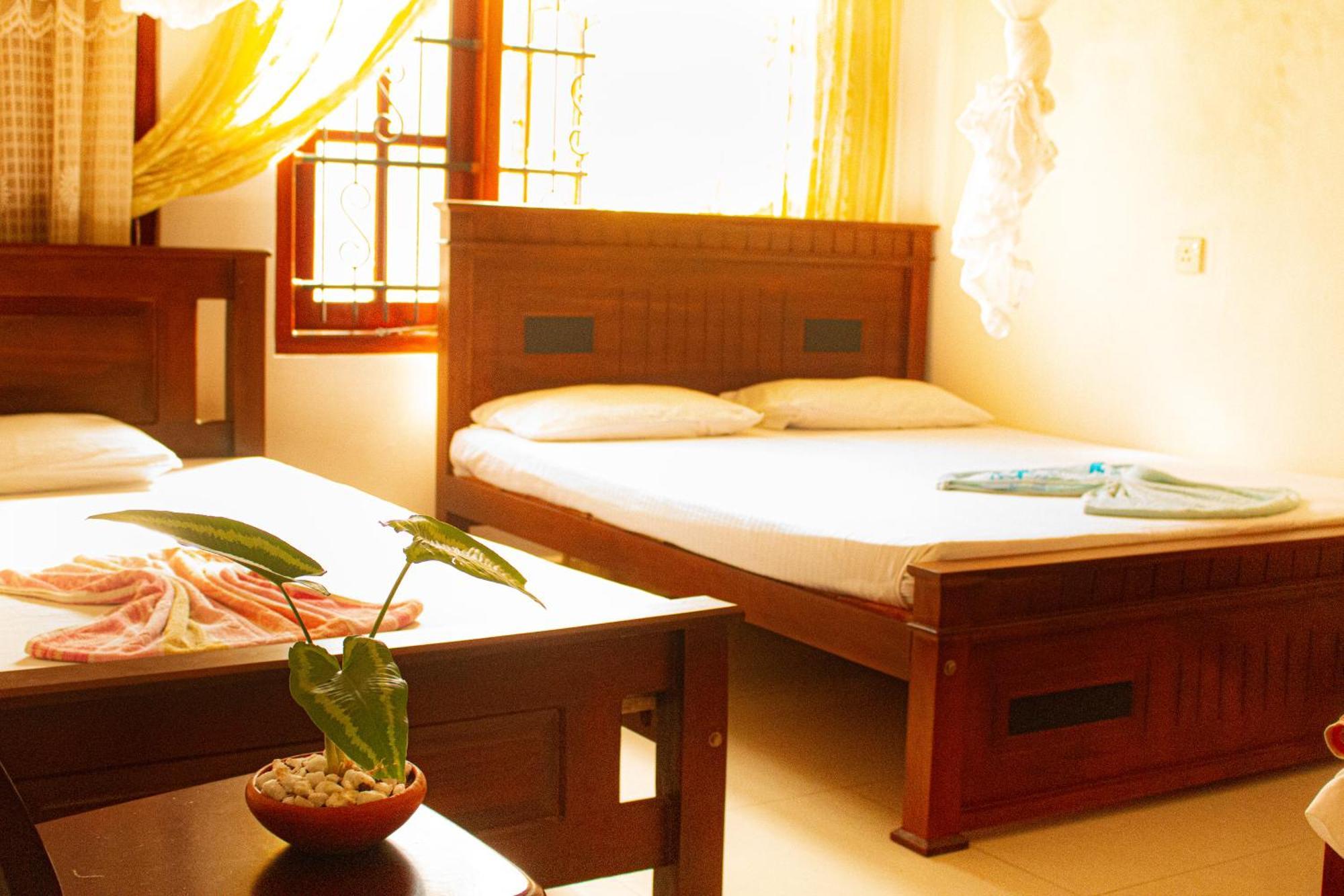 Golden Town Hotel Tangalle Ngoại thất bức ảnh